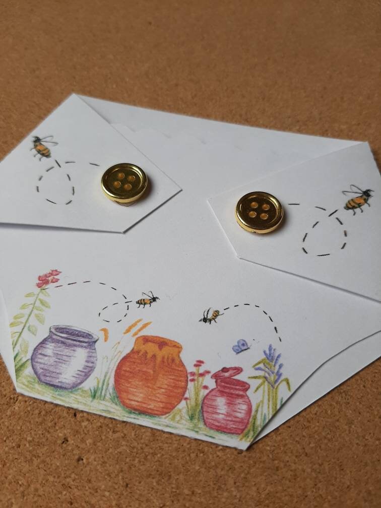 Baby Shower Game Prizes - Honey Pots and Bee Gift Card Holder